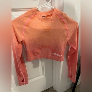 Never been worn Gymshark pink long sleeve seamless crop